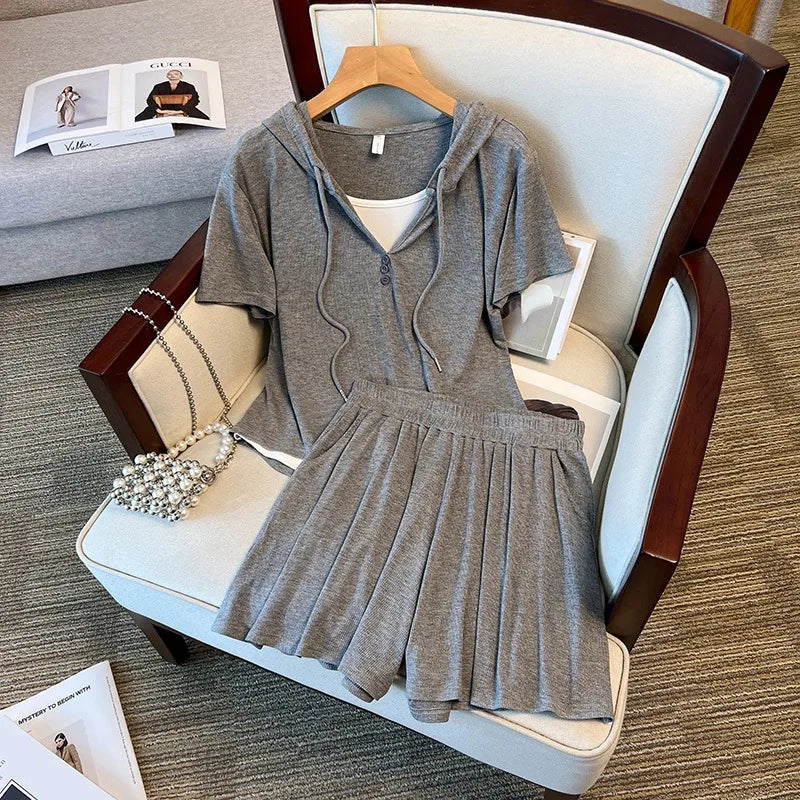 Short-Sleeve Hoodie & Pleated Shorts Set